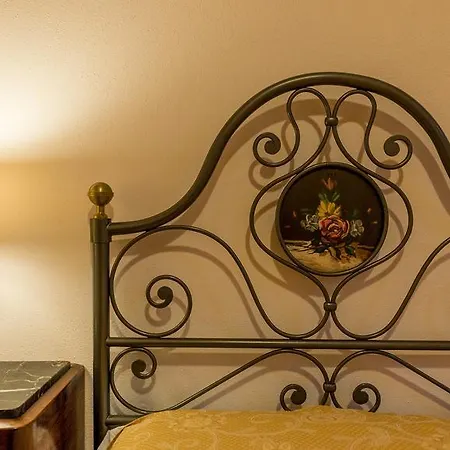 Farm stay La Dei Comacini