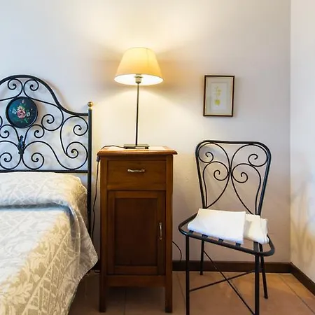 Farm stay La Dei Comacini