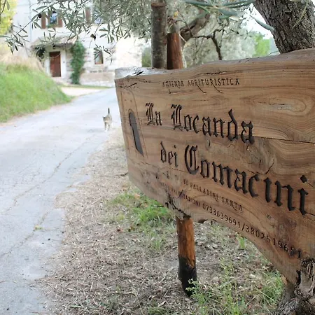 La Dei Comacini Farm stay San Severino Marche