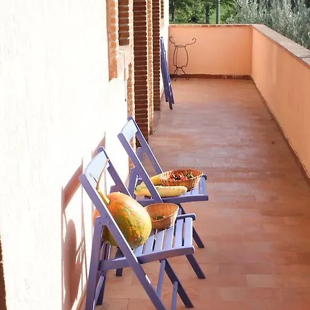 Farm stay La Dei Comacini *